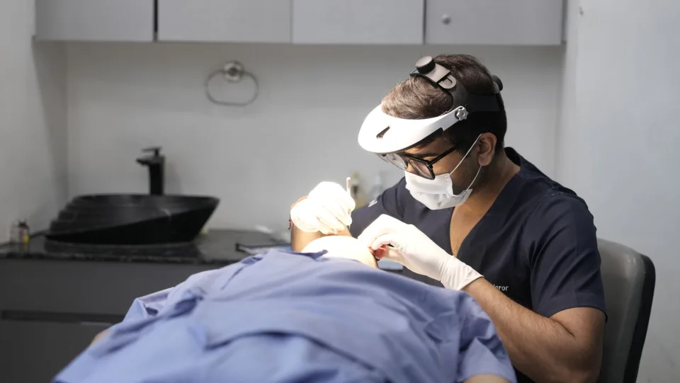 Phòng khám sạch sẽ, gọn gàng